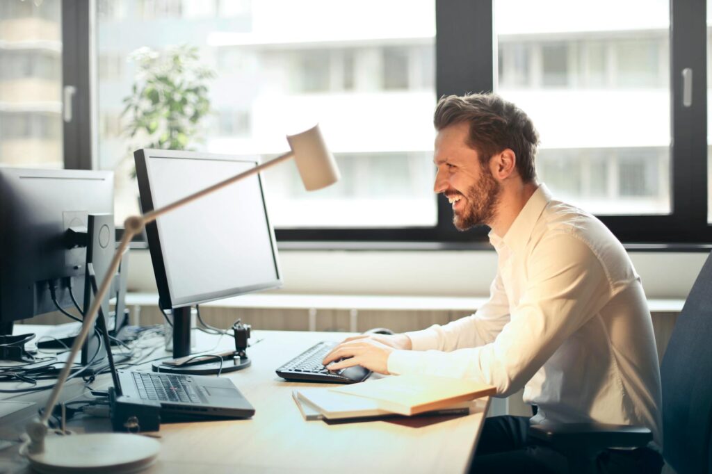 Razor's Edge Virtual Office